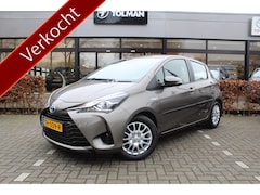 Toyota Yaris - 1.5 Hybrid Active | Rijklaar | 'Trekhaak' | Navi | Clima | Cruise | Camera | Dealer onderh