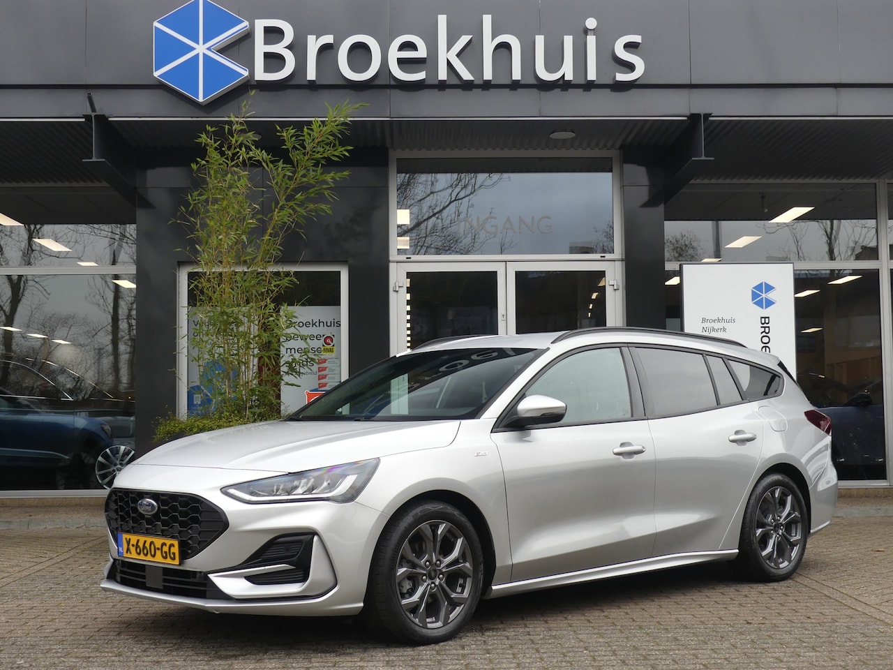 Ford Focus Wagon - 1.0 EcoBoost Hybrid 155PK ST Line X Automaat | ADAPTIVE CRUISE | DODEHOEKDETECTIE | NAVI | - AutoWereld.nl