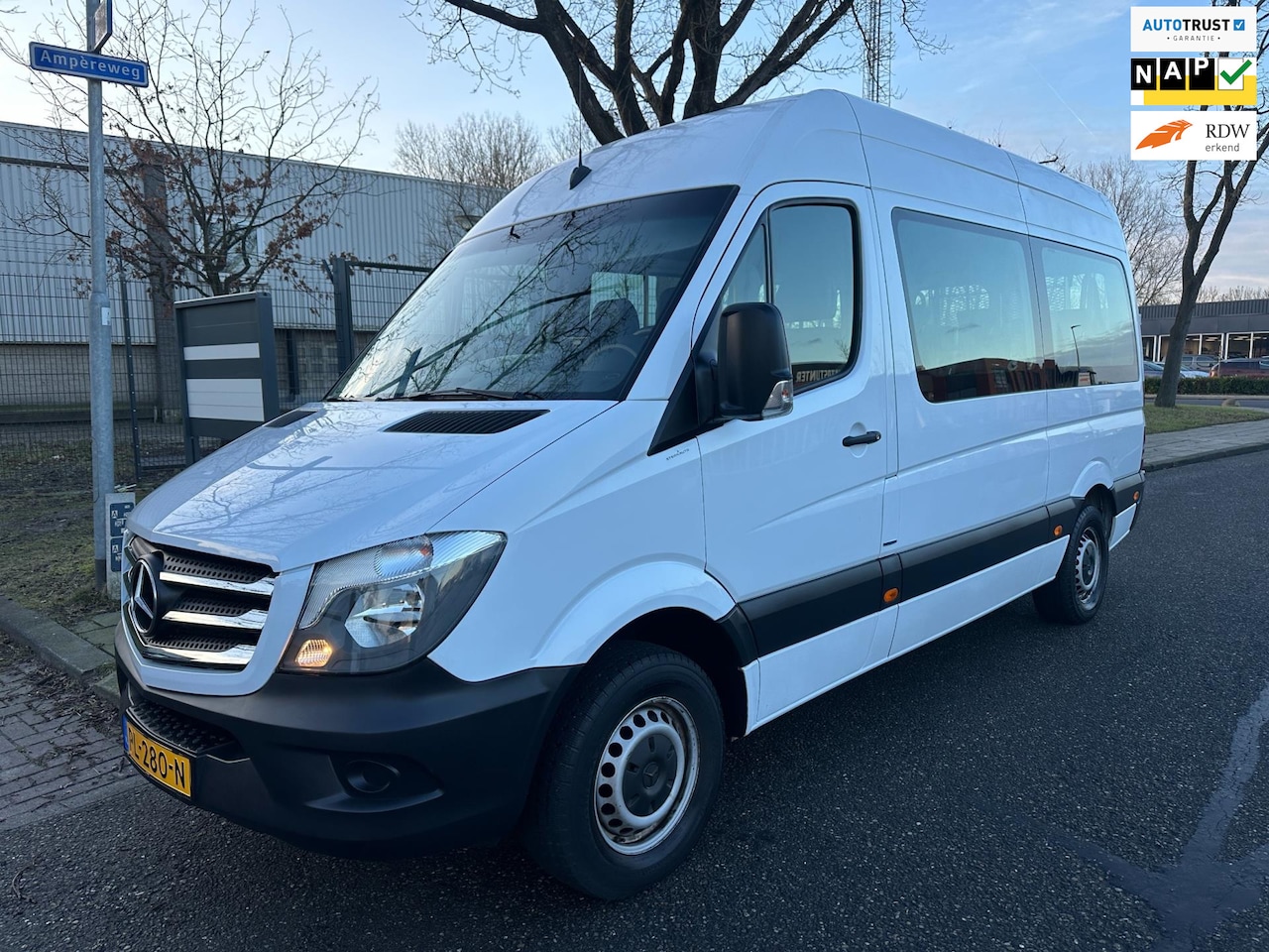 Mercedes-Benz Sprinter - 314 2.2 CDI BE+ 366 9-PERSOONS + ROLSTOEL TAXI CARPLAY - AutoWereld.nl