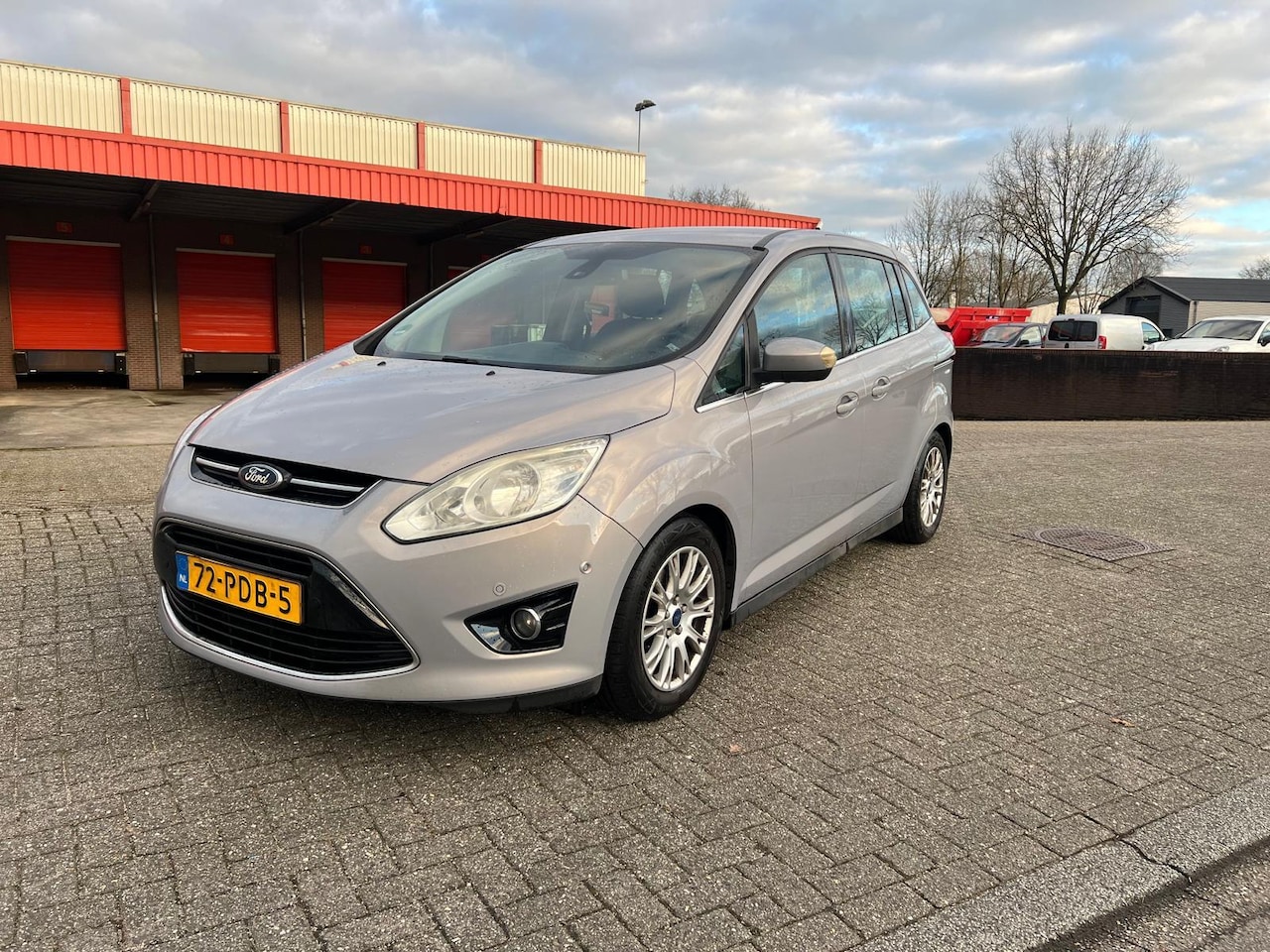 Ford Grand C-Max - 1.6 Titanium 7p. / TIK IN DE MOTOR - AutoWereld.nl