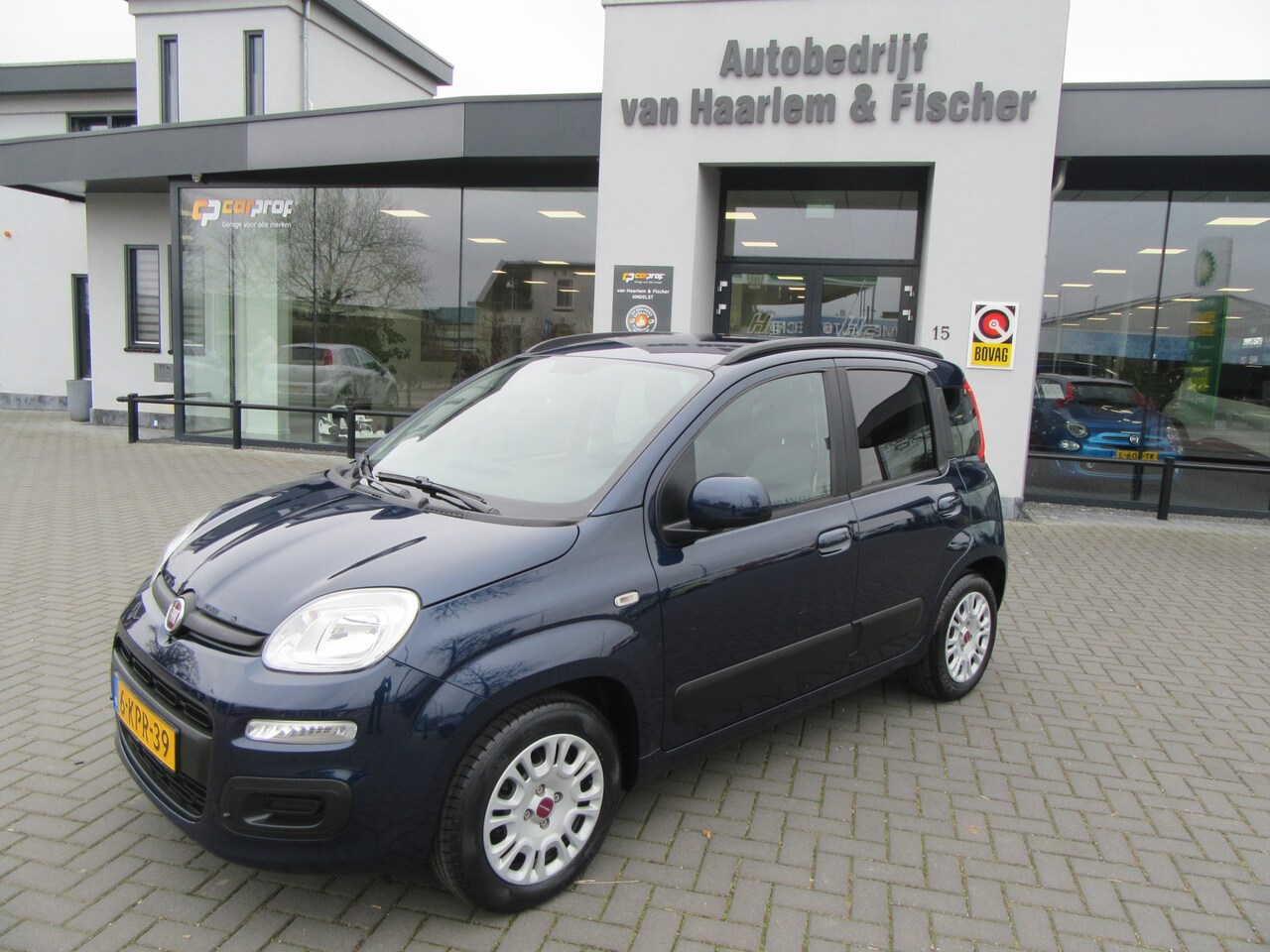 Fiat Panda - 0.9 TwinAir Lounge 0.9 TwinAir Lounge, Airco, Blue&Me, Privacy Glas - AutoWereld.nl