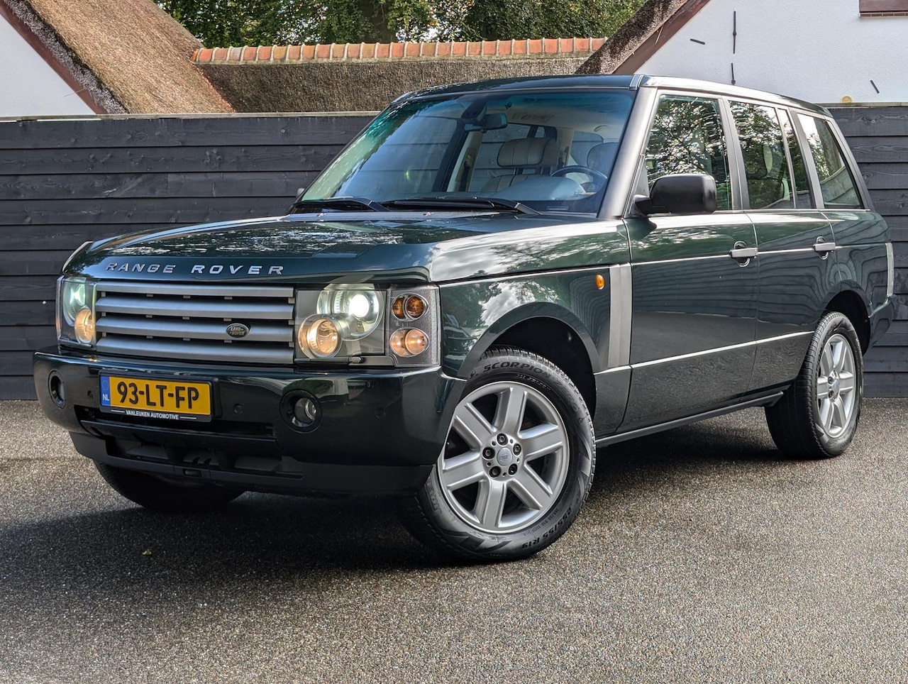 Land Rover Range Rover - 4.4 V8 Vogue /Carplay/NAP/Goed onderhouden - AutoWereld.nl