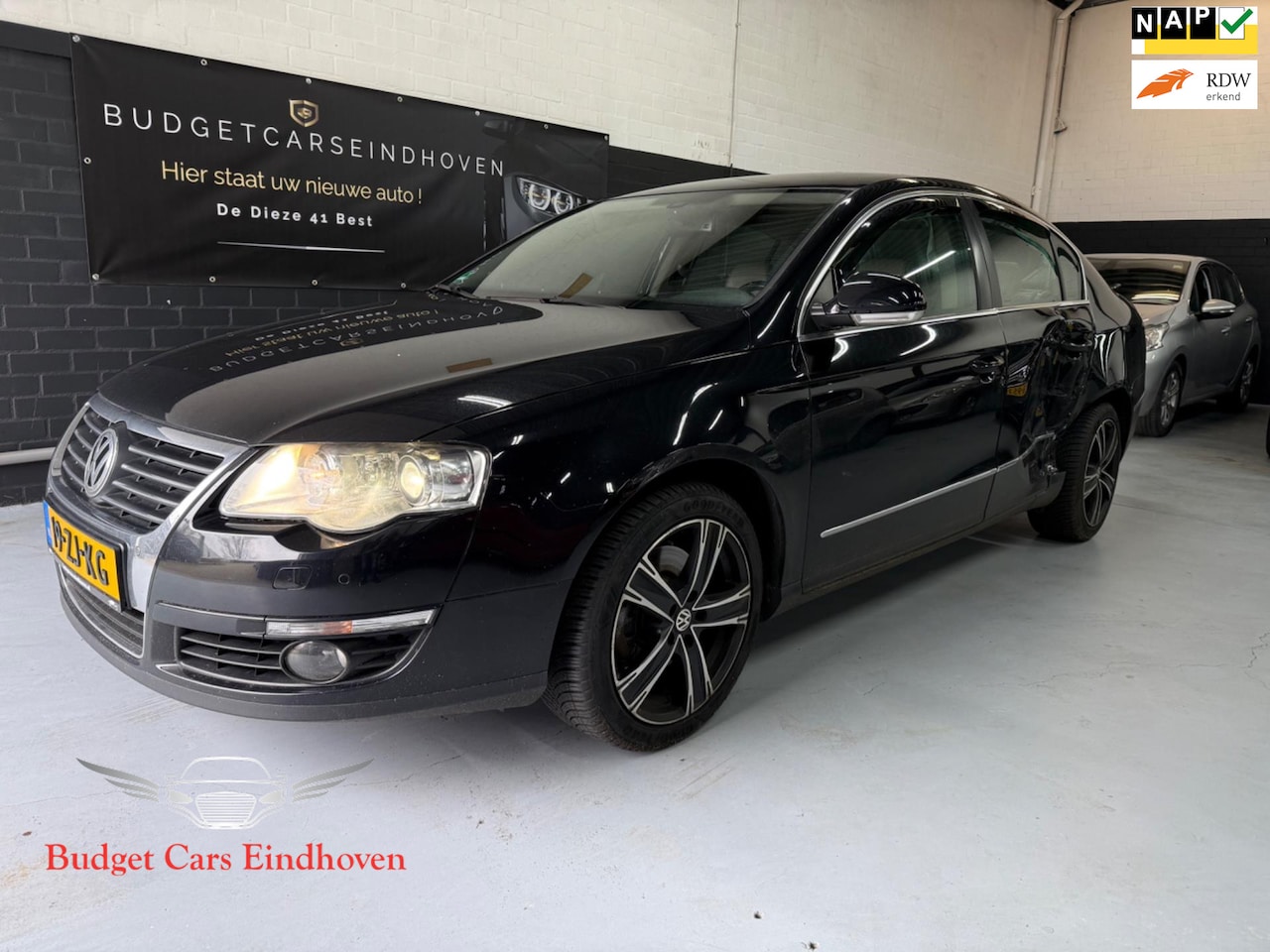 Volkswagen Passat - 1.8 TFSI Highline Business SCHADE EXPORT!!!!!!!!!!!!!! - AutoWereld.nl