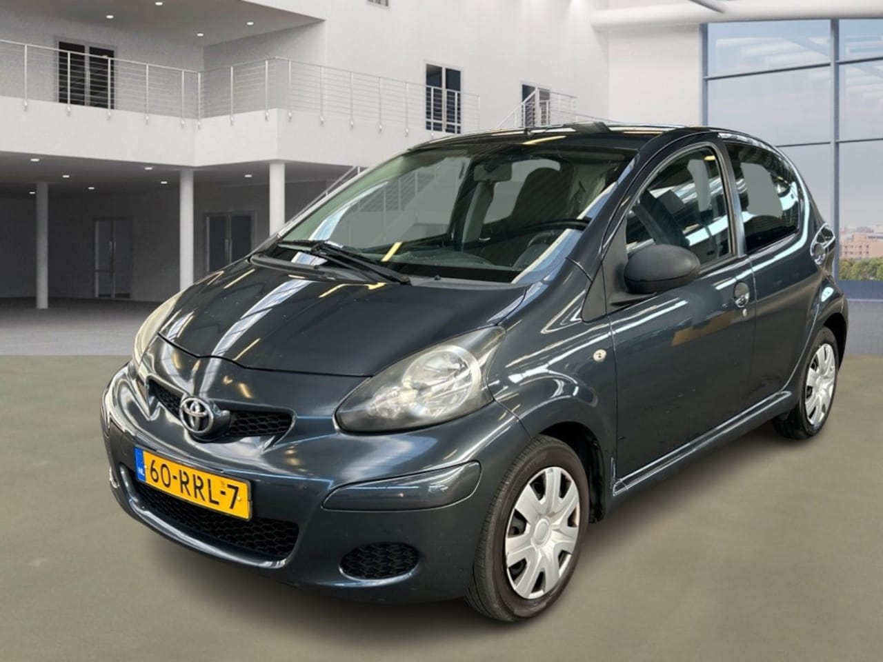 Toyota Aygo - 1.0-12V Now/ LAAG KM - AutoWereld.nl