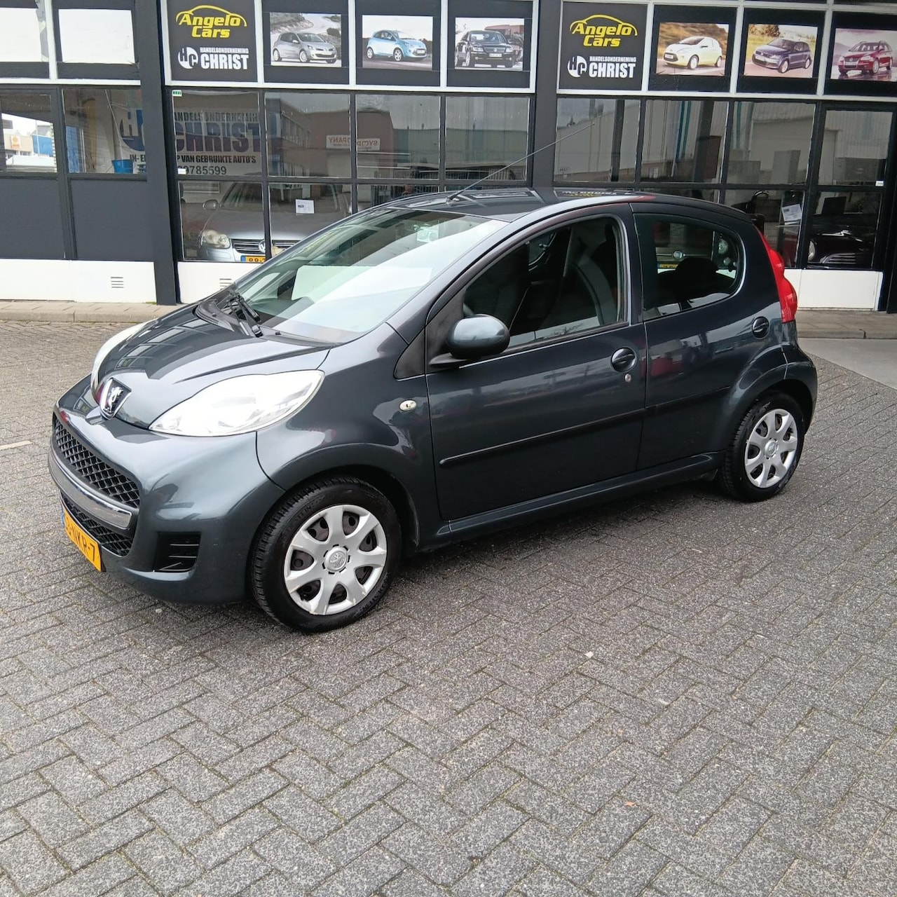 Peugeot 107 - 1.0-12V XS 1.0-12V XS - AutoWereld.nl