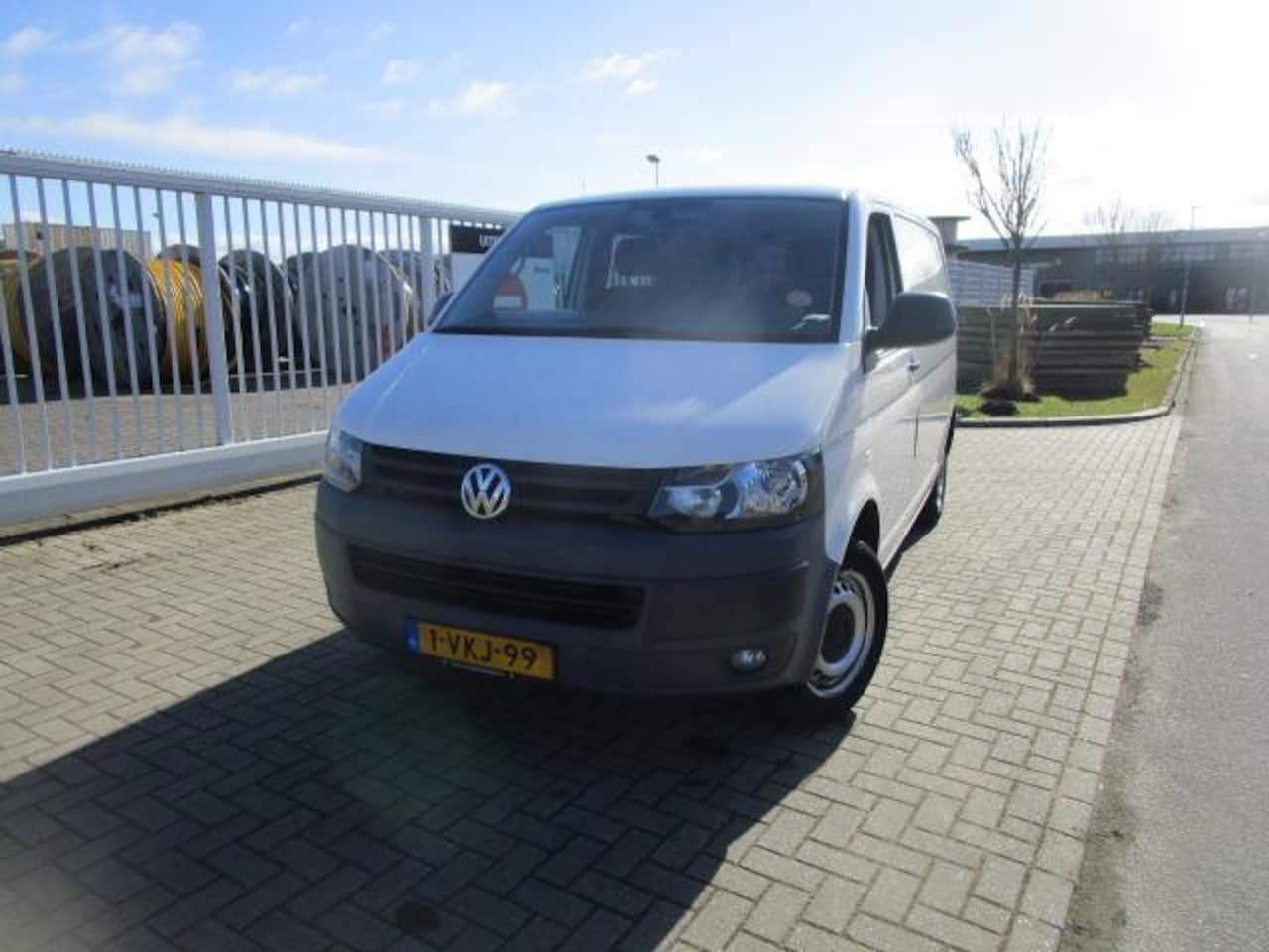 Volkswagen Transporter - 2.0 TDI L1H1 2.0 TDI L1H1 - AutoWereld.nl