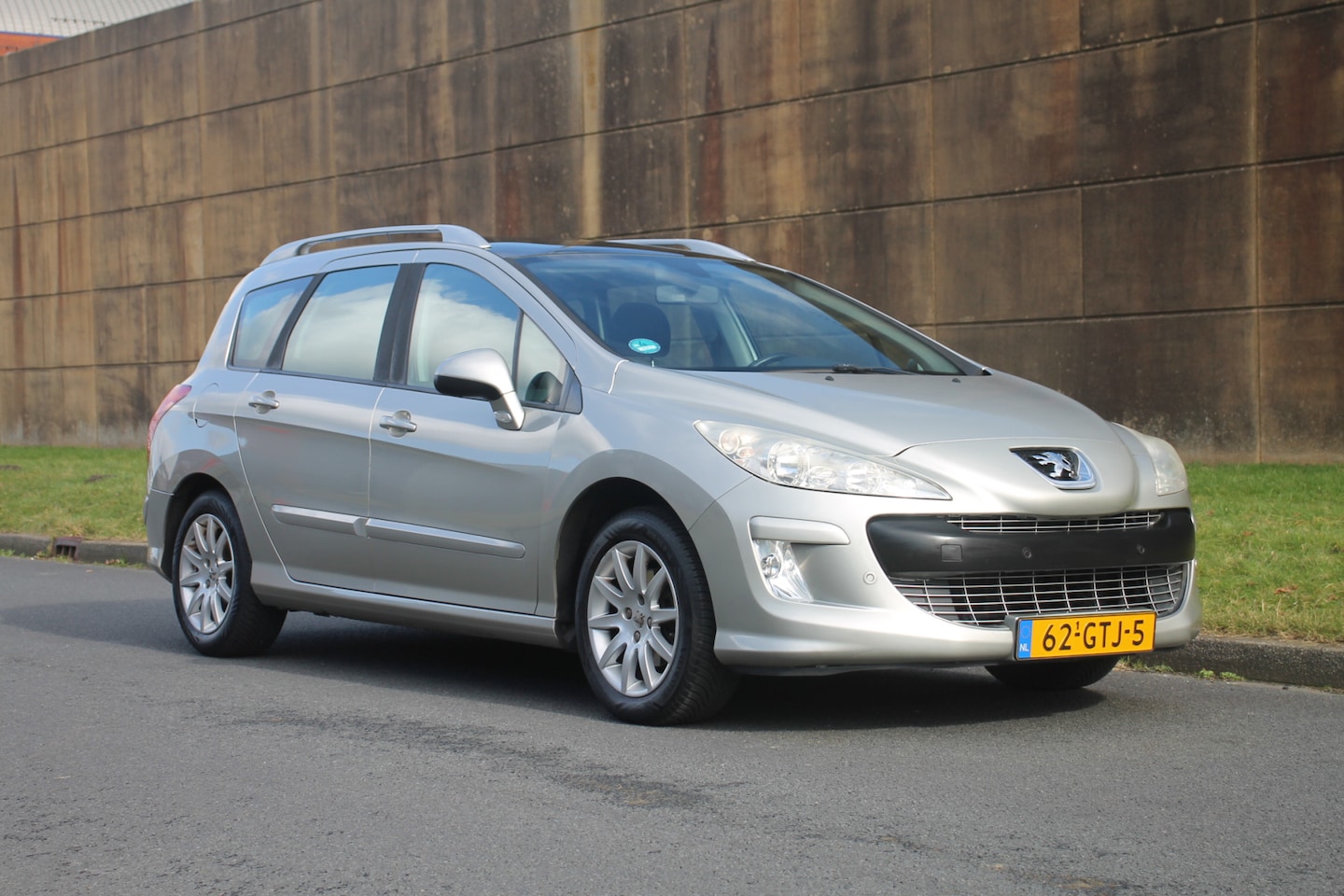 Peugeot 308 SW - 1.6 VTi XS 1.6 VTi XS - AutoWereld.nl