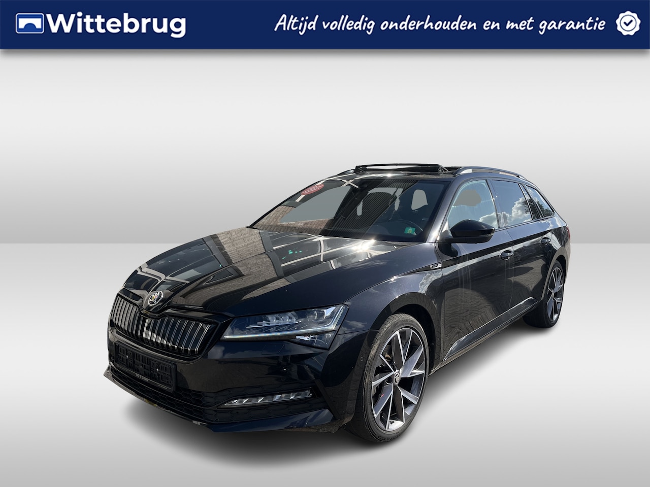 Skoda Superb Combi - 1.4 TSI iV Sportline Business / AUTOMAAT/ PANO/ STANDKACHEL/ TREKHAAK/ CANTON AUDIO/ 360 C - AutoWereld.nl