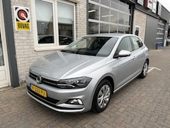 Volkswagen Polo - 1.0 TSI Comfortline / AUTOMAAT/ ADAPT. CRUISE/ DAB/ APP-CONNECT/ NAVI/ BLUETOOTH/ PARK. SE