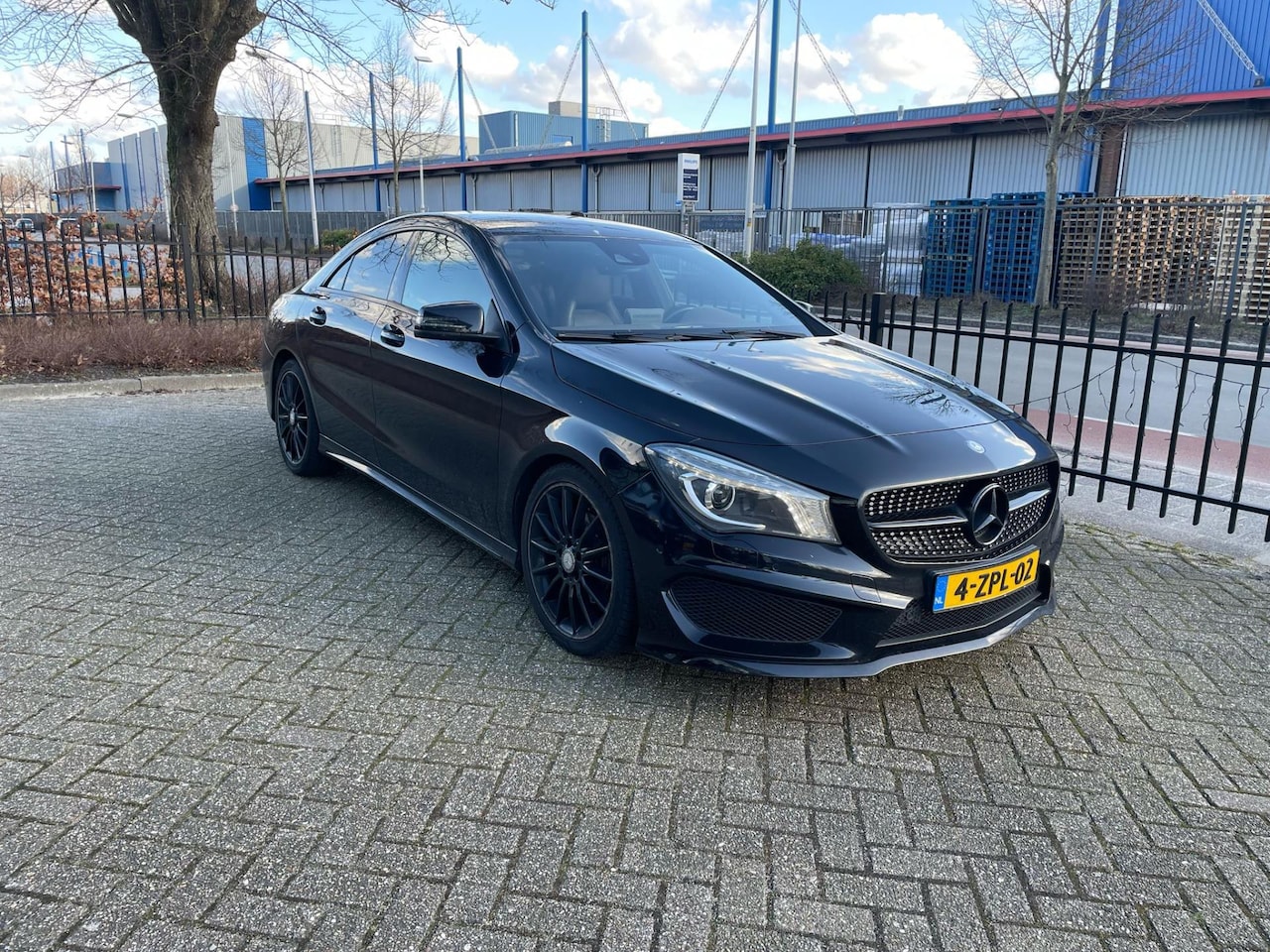 Mercedes-Benz CLA-Klasse - 200 AMG Automaat Navi Leer Airco - AutoWereld.nl