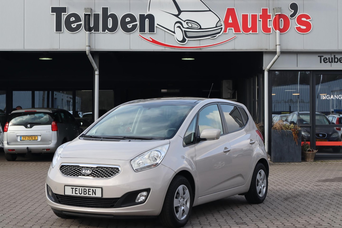 Kia Venga - 1.4 Hedgren (N.A.P.) Panoramadak, Schuif- kanteldak, Camera, Navigatie, Cruise control, Cl - AutoWereld.nl