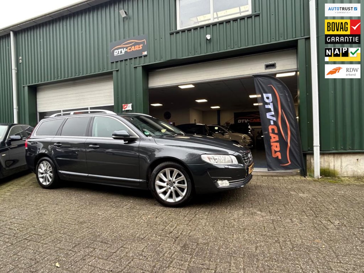 Volvo V70 - 2.0 T5 Dynamic Edition Automaat topstaat - AutoWereld.nl