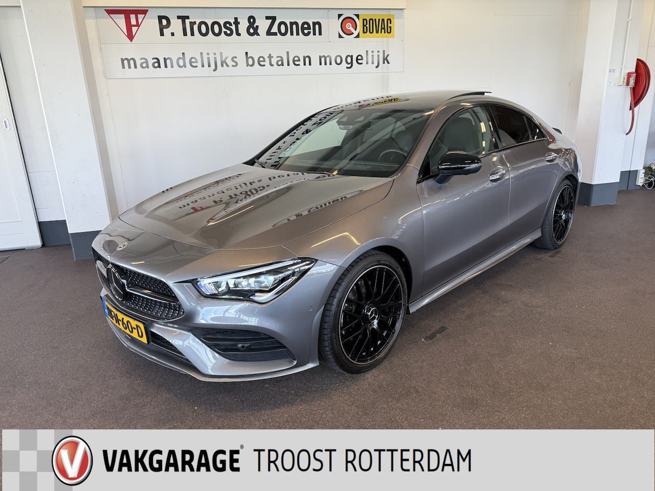 Mercedes-Benz CLA-Klasse - 200 AMG Line | Panoramadak | Sfeerverlichting | 360 Camera | Adaptieve cruise control | He - AutoWereld.nl