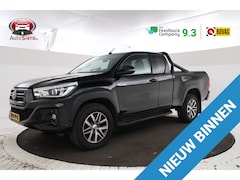 Toyota HiLux - 2.4 D-4D Xtra Cab Challenger Adaptieve Cruise, Trekhaak, Navigatie, Leer, Parkeercamera, C