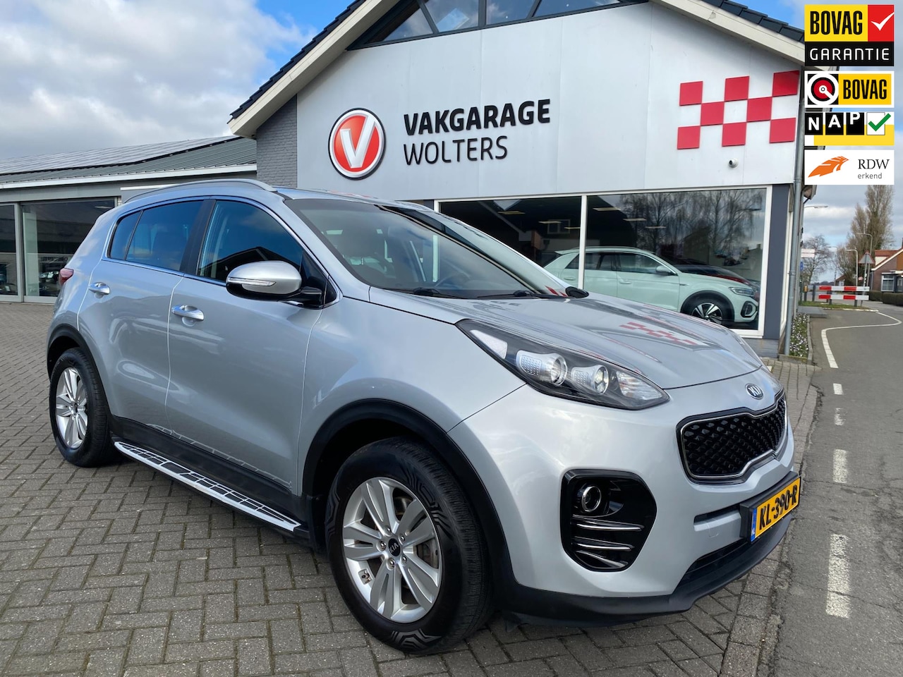 Kia Sportage - 1.6 GDI First Edition RIJKLAARPRIJS! - AutoWereld.nl