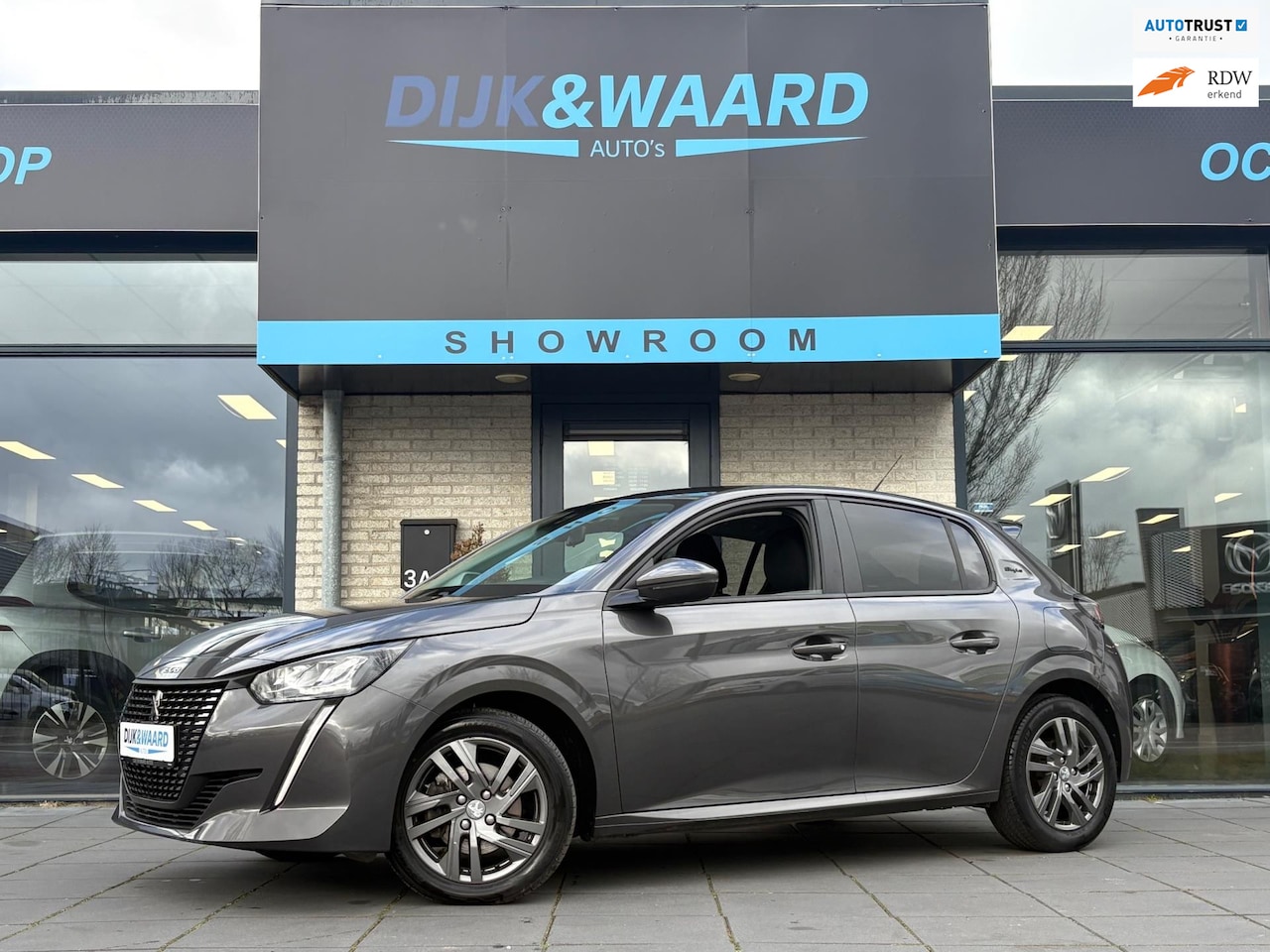 Peugeot 208 - 1.2 PureTech Allure Pack | AUTOMAAT | CARPLAY | CRUISE | LED - AutoWereld.nl