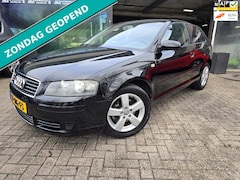 Audi A3 - 1.6 Attraction | NW APK | NW DISTR RIEM | AIRCO | CRUISE | LMV |