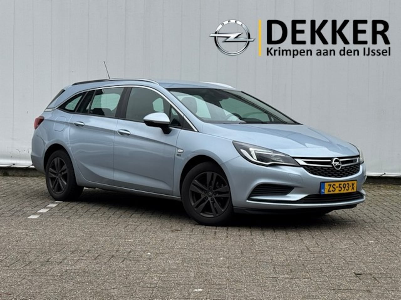 Opel Astra Sports Tourer - 1.0 Turbo 120 Jaar Edition met Navigatie via CarPlay, 16inch Velgen, Goed onderhouden - AutoWereld.nl