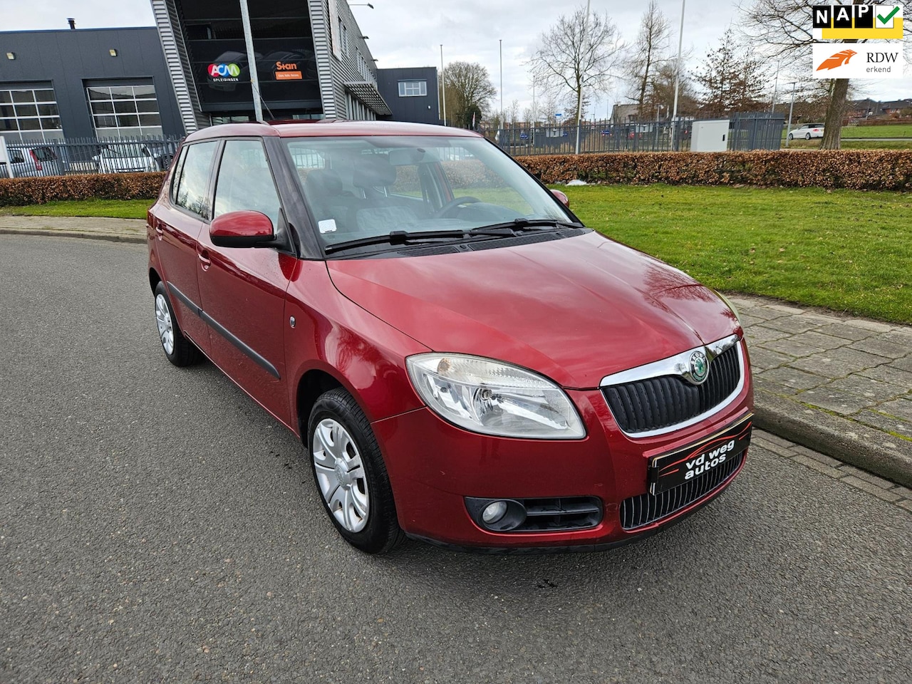 Skoda Fabia - 1.4-16V Ambition airco - AutoWereld.nl