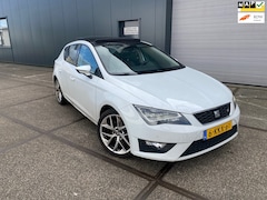 Seat Leon - 1.4 TSI FR/5drs/nap/apk/ dealonderhouden/ volle opties