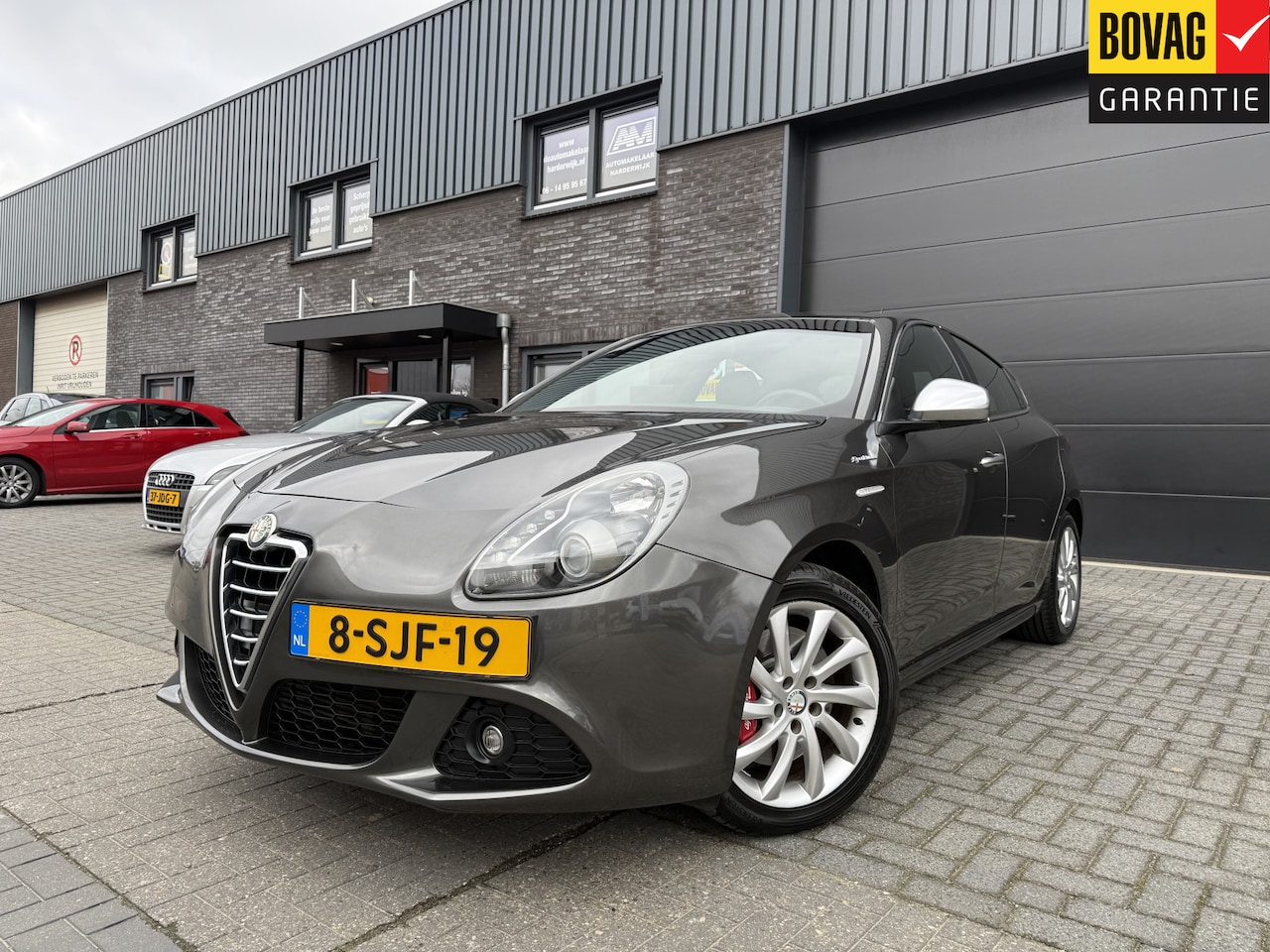 Alfa Romeo Giulietta - 1.4 T Business Executive | 1E EIGENAAR | 12MND GARANTIE | NAVI | CRUISE | LMV | AIRCO | AU - AutoWereld.nl