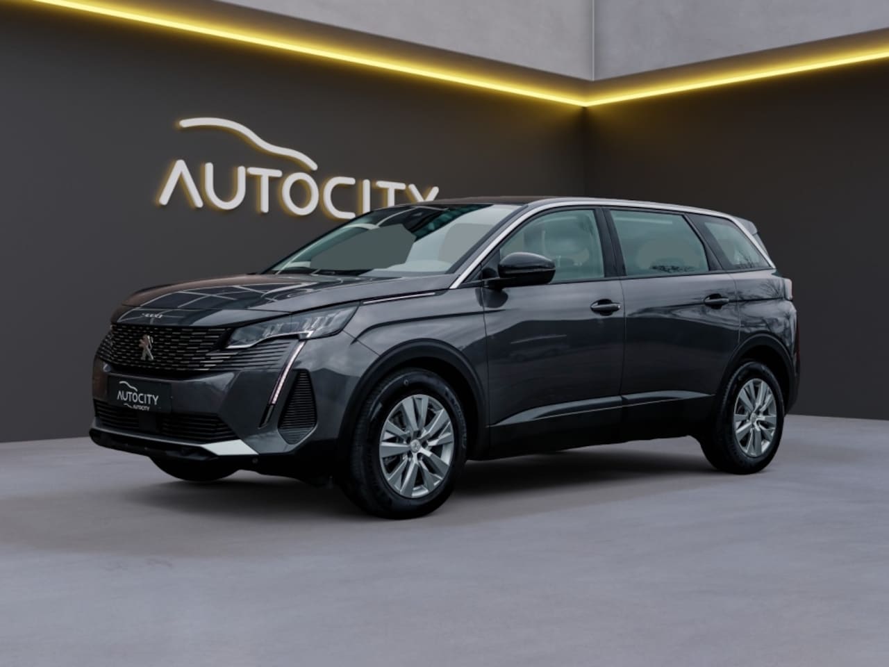 Peugeot 5008 - 5008 1.2 PureTech 130 Active Pack 7p Trekhaak l Keyless l Camera - AutoWereld.nl