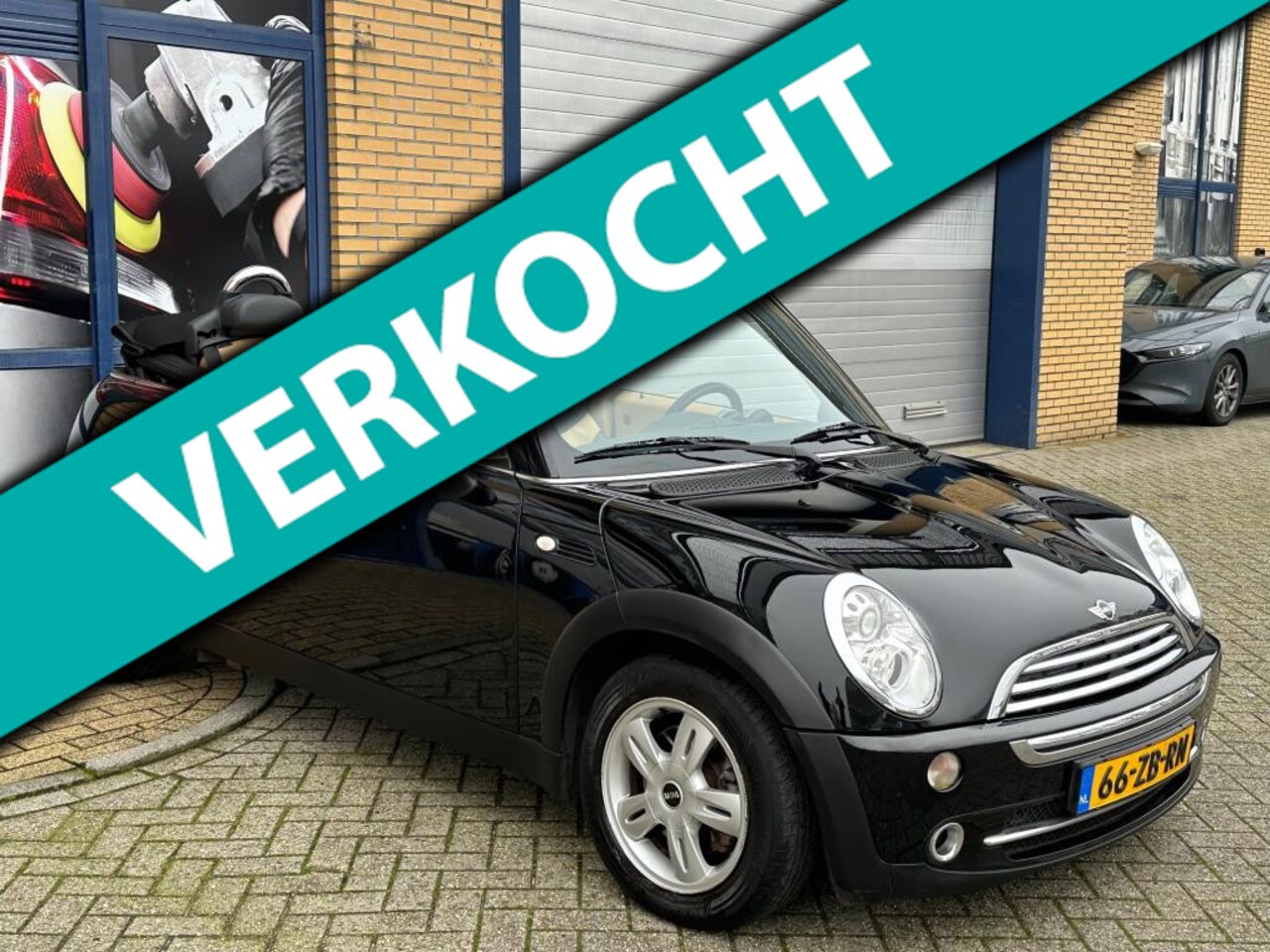 MINI Cabrio - 1.6 Cooper Chili Mini 1.6 Cooper Chili, airco, PDC, navi, automaat, leder, onderhoudshistorie compleet, inr - AutoWereld.nl