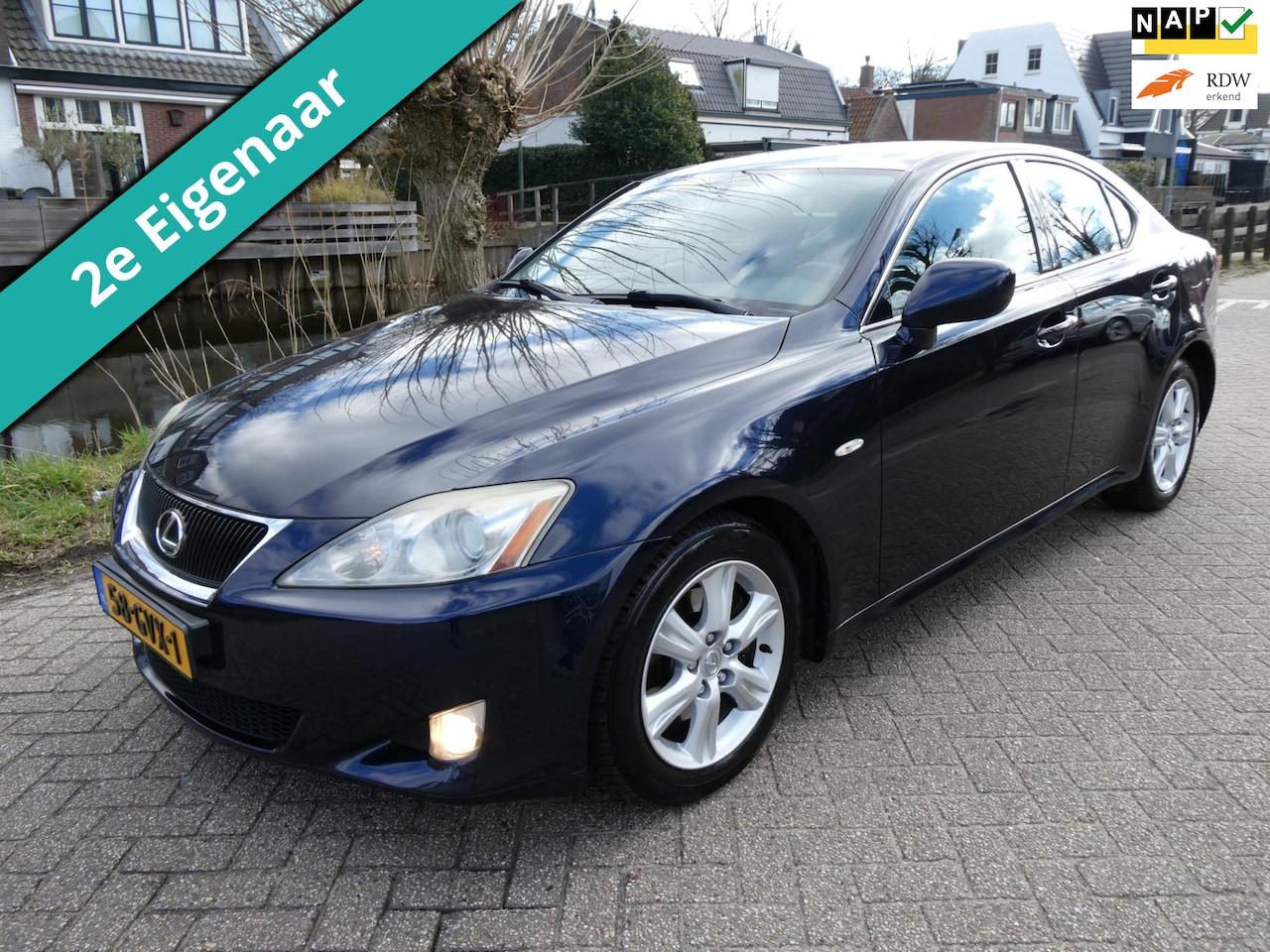 Lexus IS - 250 208pk 6-Cilinder Clima Cruise Trekhaak 1500kg. Youngtimer - AutoWereld.nl