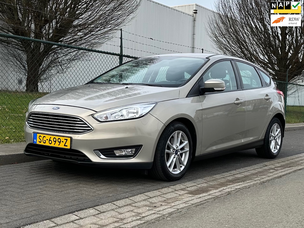 Ford Focus - 1.0 AUT NAVI Nieuwe Riem - AutoWereld.nl