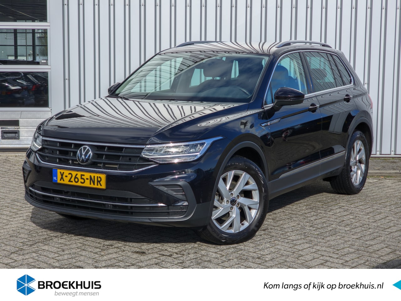 Volkswagen Tiguan - 1.5 TSI 150pk Life DSG/Automaat | Cruise control adaptief | Achteruitrijcamera | Voorstoel - AutoWereld.nl