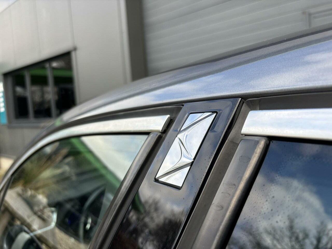 Citroën DS4 - 1.6 VTi So Chic INCL. Grote Beurt!! Airco/ Stoelmassage/ Cruise Control/ Navigatie!!