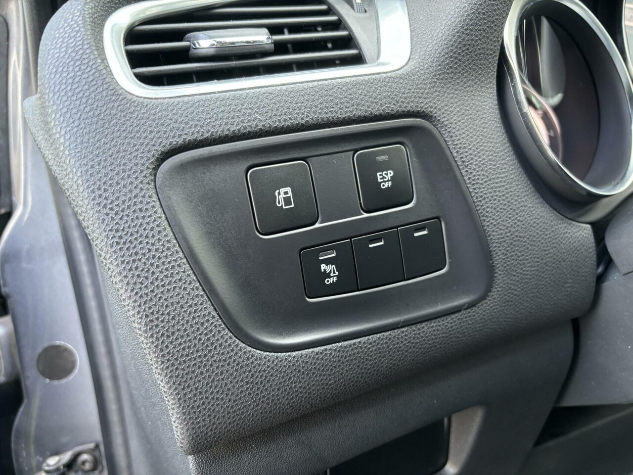 Citroën DS4 - 1.6 VTi So Chic INCL. Grote Beurt!! Airco/ Stoelmassage/ Cruise Control/ Navigatie!!