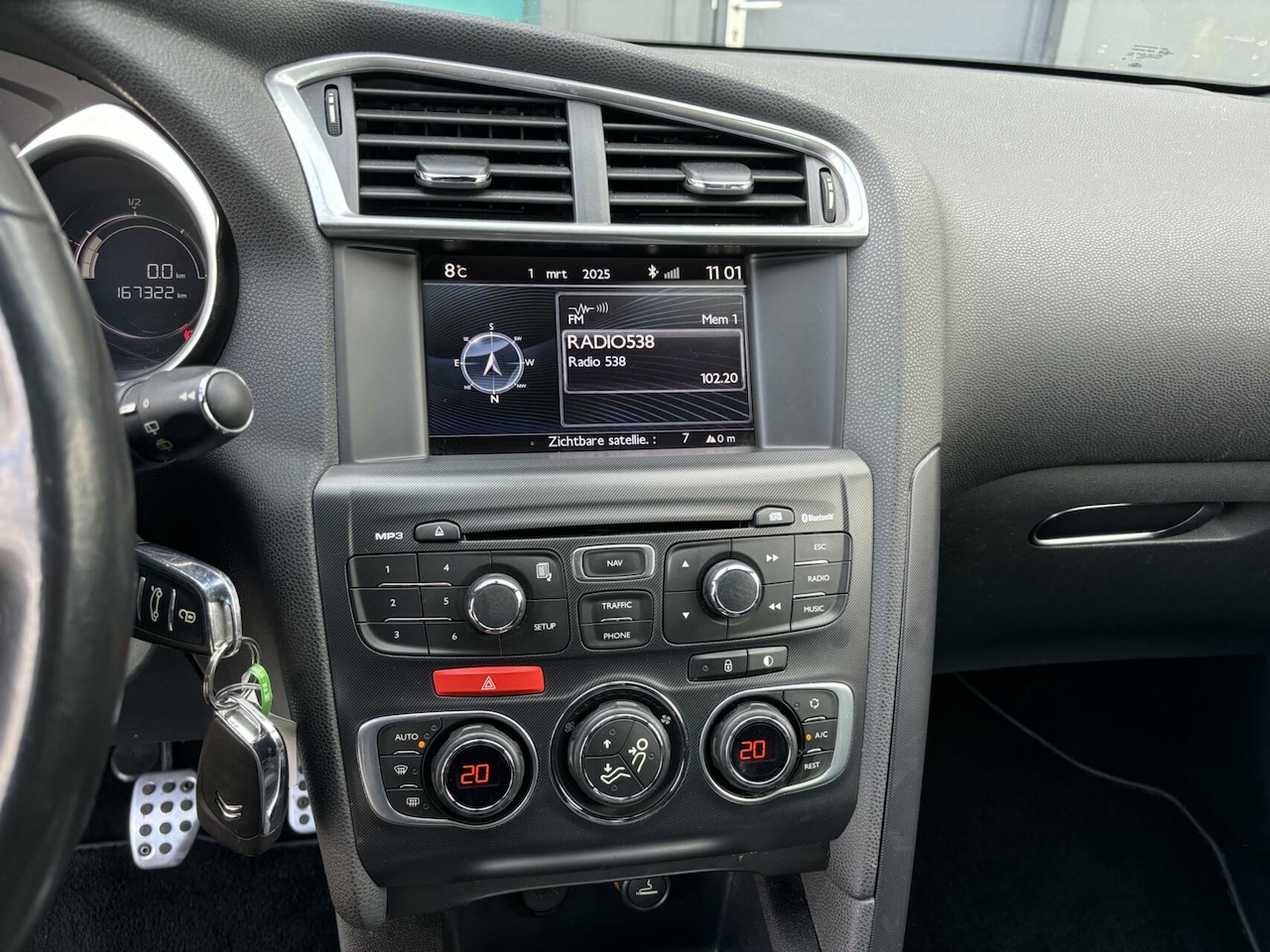 Citroën DS4 - 1.6 VTi So Chic INCL. Grote Beurt!! Airco/ Stoelmassage/ Cruise Control/ Navigatie!!