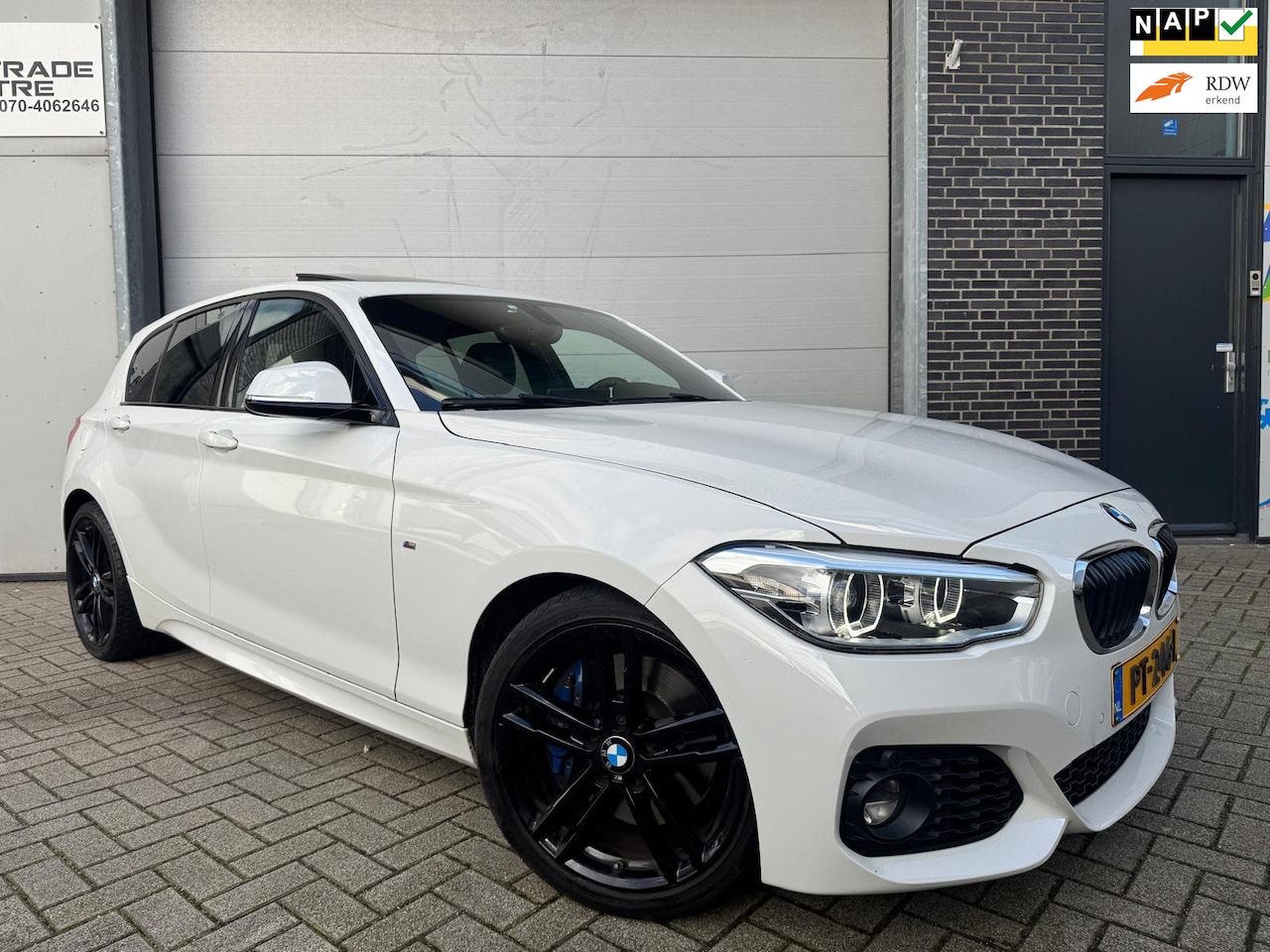 BMW 1-serie - 118i Corporate High Executive M [Harman Kardon|Schuif/kantel dak|Leder|StoelVW|Dealer OH]| - AutoWereld.nl