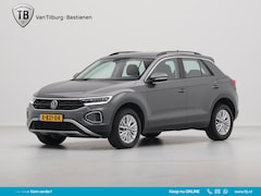 Volkswagen T-Roc - 1.5 TSI 150pk DSG Life Navigatie Pdc Clima Acc 155