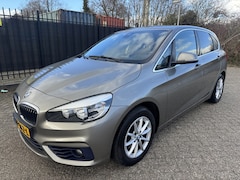 BMW 2-serie Active Tourer - 218i Sport 6 Versn Navi/Clima/Cruise/LMV/Trekh