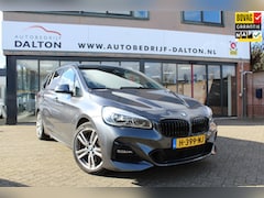 BMW 2-serie Gran Tourer - 220i 192 PK High Executive Ed M-SPORT PAKKET / AUTOMAAT / PANODAK / LEER / ORIG. NL