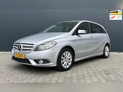 Mercedes-Benz B-klasse - 180 Ambition Trekhaak Airco Navi APK