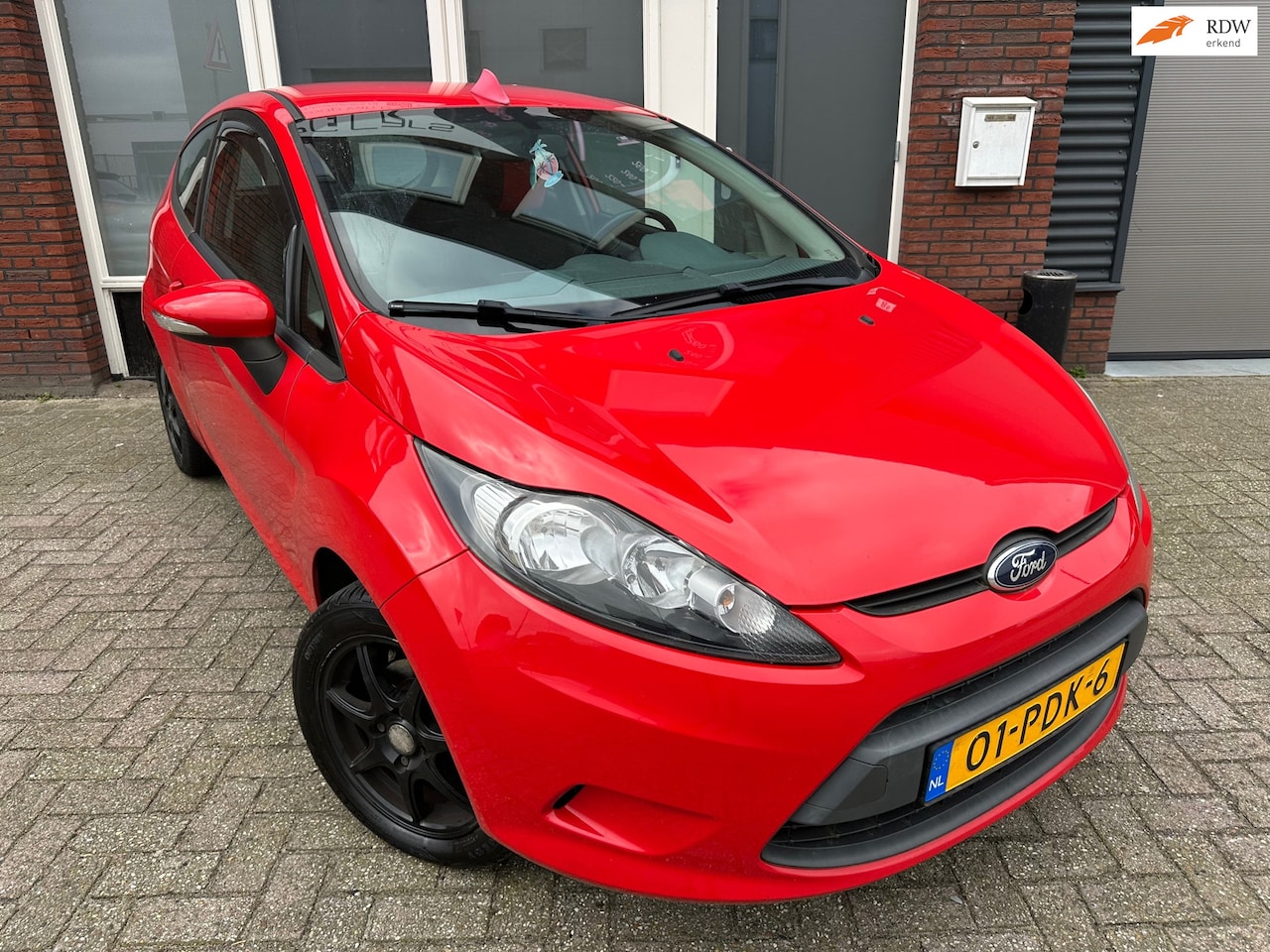 Ford Fiesta - 1.25 Limited / Airco / PDC / LM / NAP - AutoWereld.nl