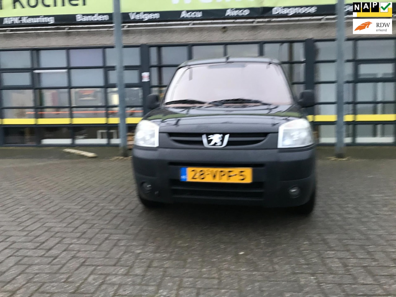 Peugeot Partner - 170C 1.6 HDI 500 170C 1.6 HDI 500 - AutoWereld.nl