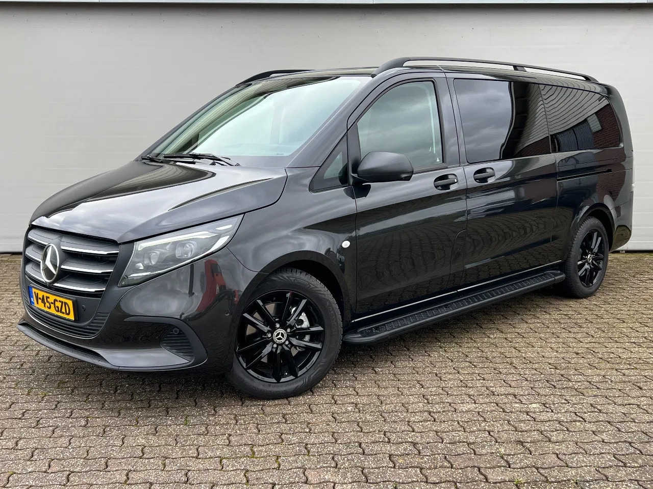 Mercedes-Benz Vito - 124 CDI!!!DUBBEL CABINE!BPM-VRIJ!!! FULL OPTIONS 2024!!1800km - AutoWereld.nl