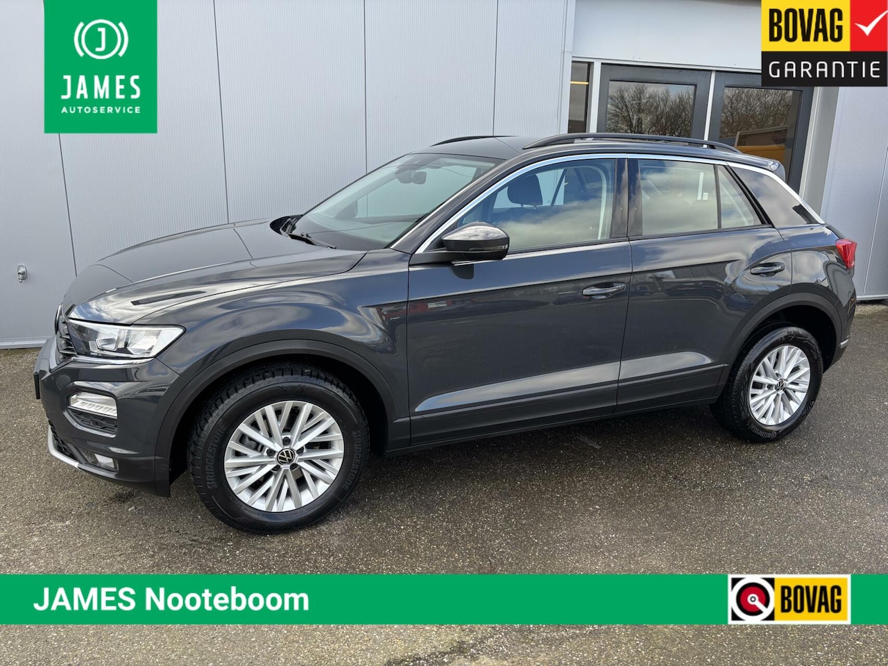 Volkswagen T-Roc - 1.0 TSI Style | Carplay | Navi | PDC | LM-Velgen - AutoWereld.nl