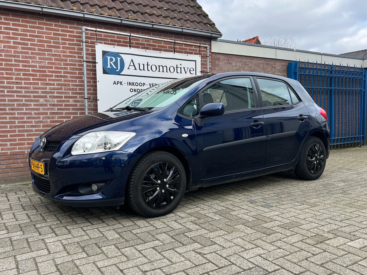 Toyota Auris - 1.3 Aspiration APK/NAP/CLIMA - AutoWereld.nl