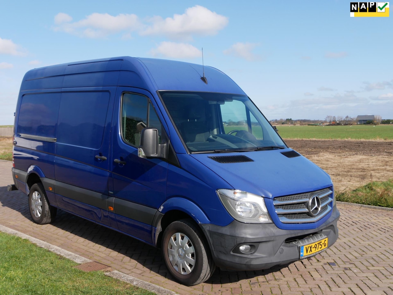 Mercedes-Benz Sprinter - 319 3.0 BlueTEC AUT 366 AC NAVI CAMERA - AutoWereld.nl