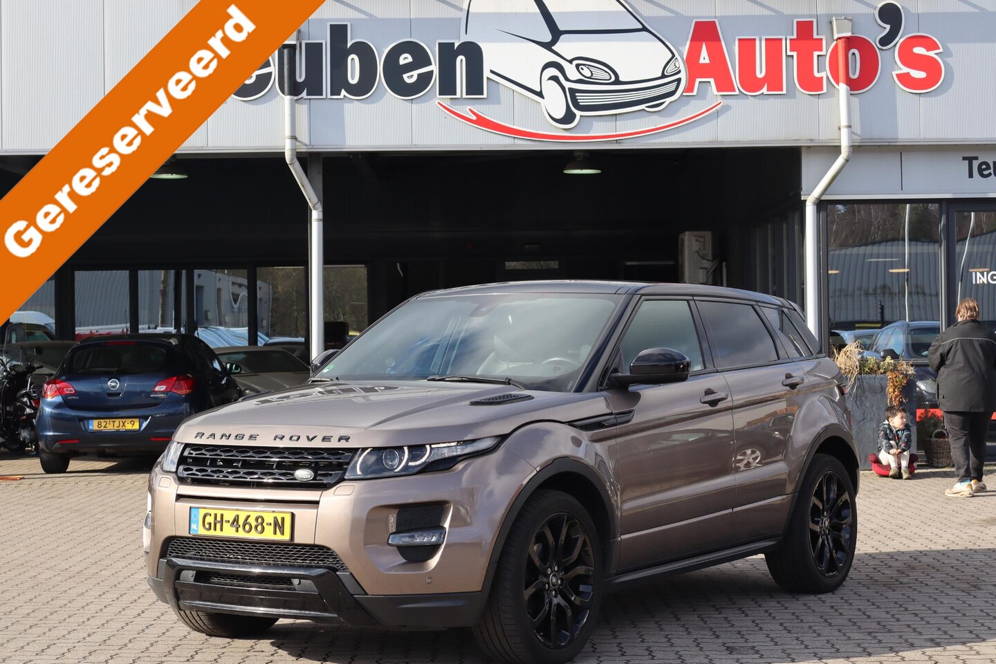 Land Rover Range Rover Evoque - 2.2 SD4 4WD Prestige Business Edition Navigatie, Panoramadak, Stoel- en stuurverwarming, T - AutoWereld.nl