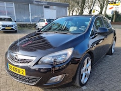 Opel Astra - 1.6 Turbo Sport