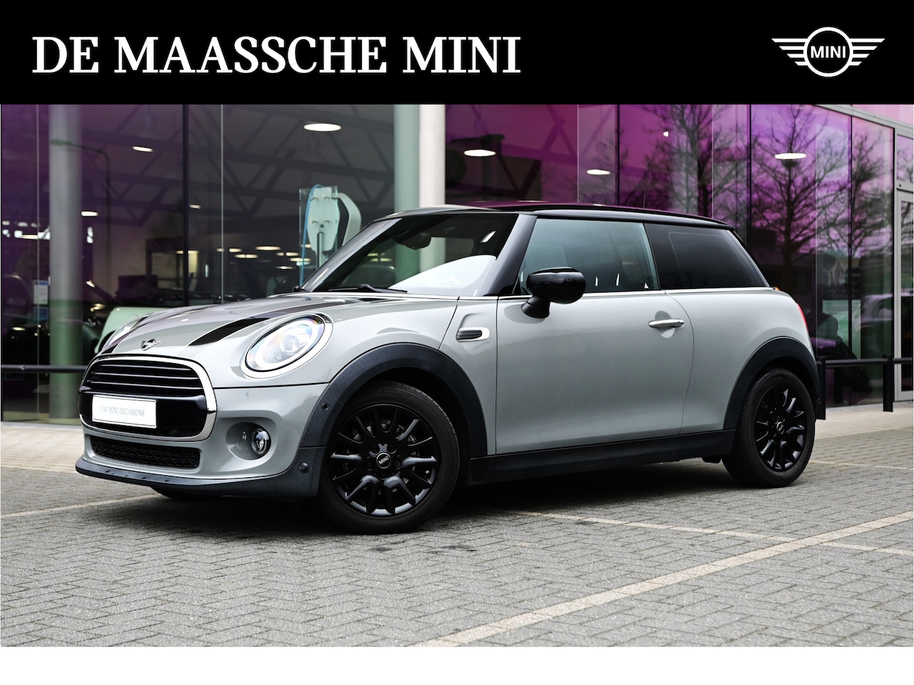 MINI Cooper - Hatchback Pepper / Navigatie / Comfort Acces / Harman Kardon / PDC / 16"LM-velgen - AutoWereld.nl