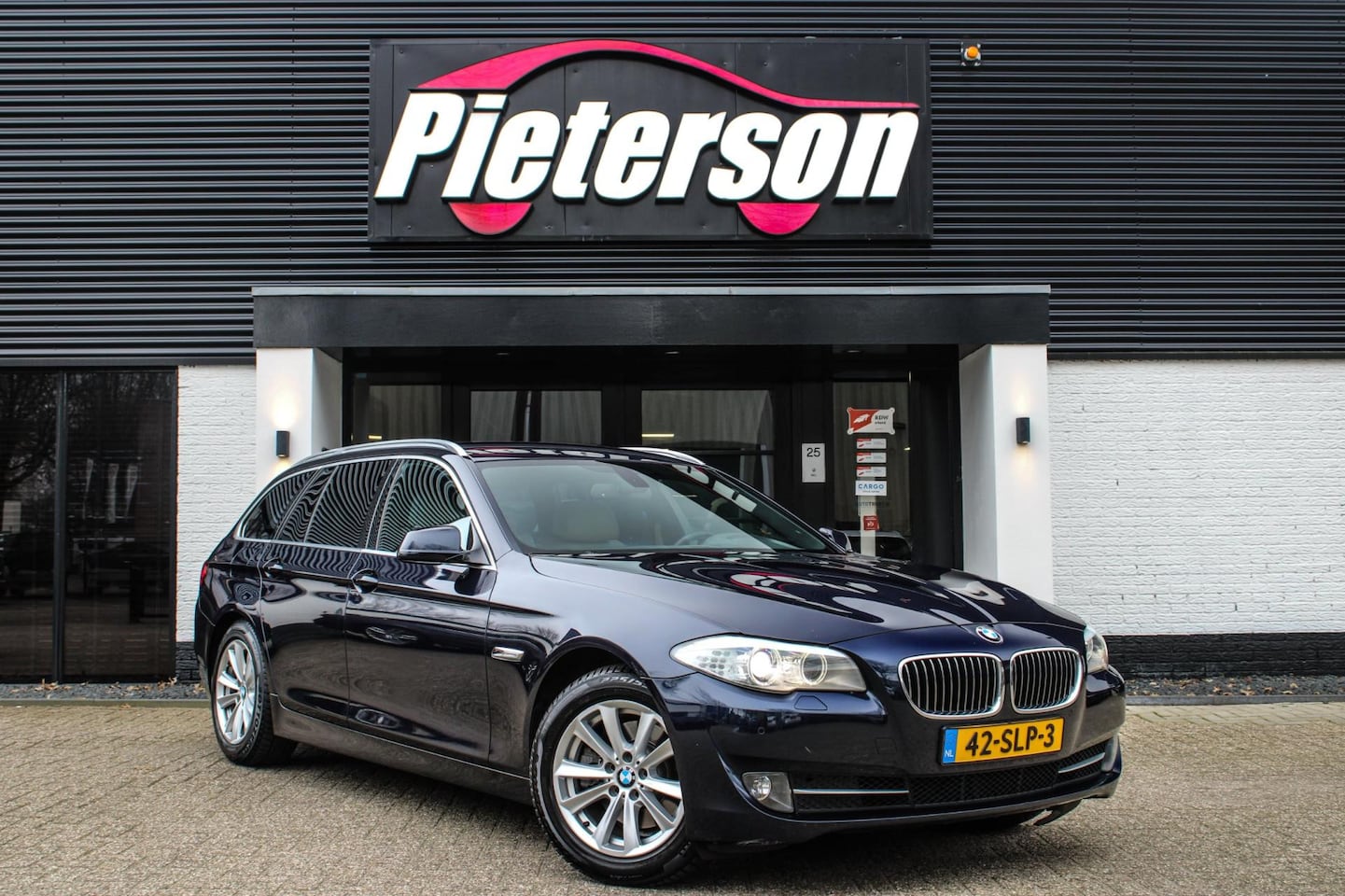 BMW 5-serie Touring - 523i High Executive NAP MEMORY CAMERA - AutoWereld.nl