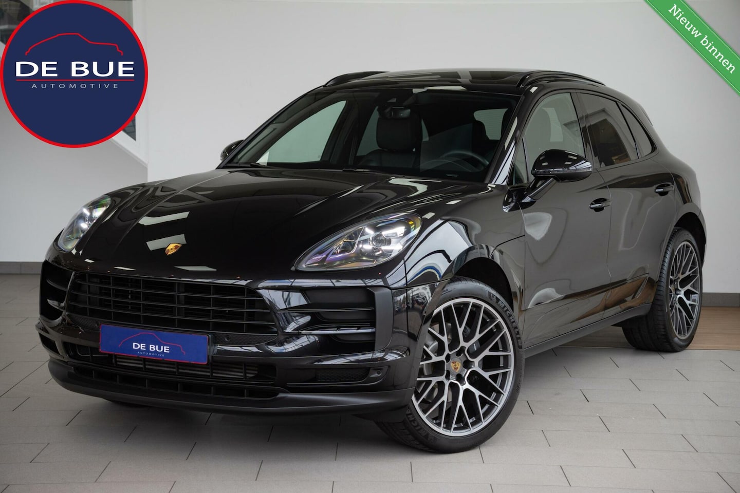 Porsche Macan - 2.0 PDK Org. NL 1 Eig. Facelift Pano Luchtv. Trekhaak Full Option Dealer Onderhouden - AutoWereld.nl