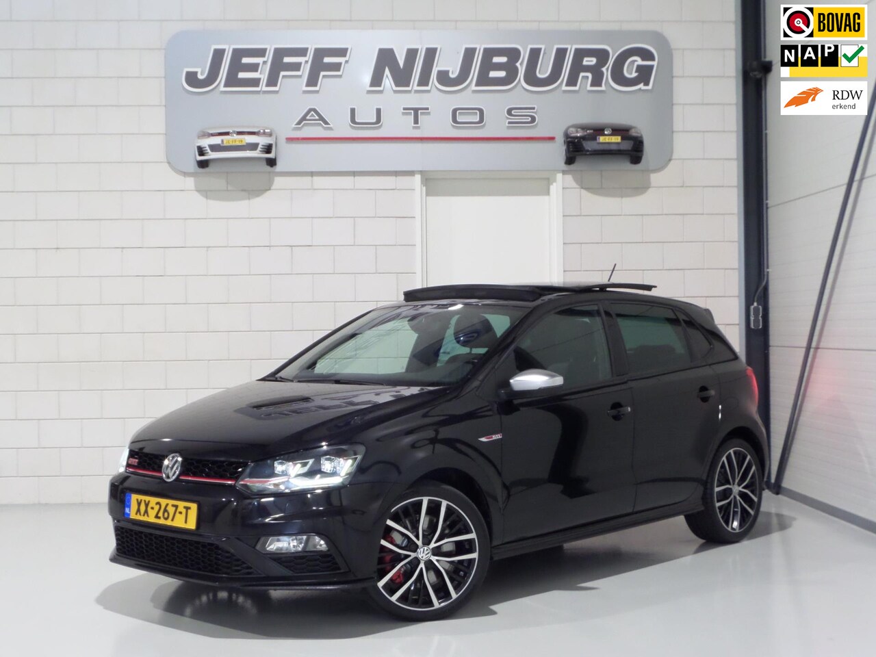 Volkswagen Polo - 1.8 TSI GTI DSG Automaat! Pano Full-LED Stoelverwarming Apple-Carplay Cruise-control - AutoWereld.nl